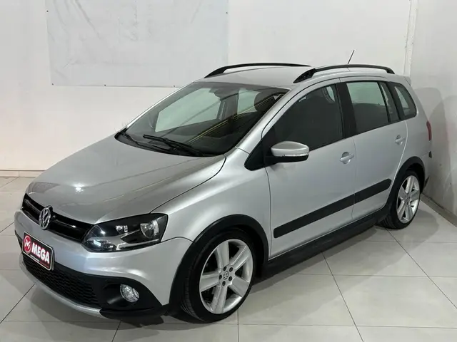 Carro Volkswagen SpaceCross 2012 1.6 8V (Flex)
