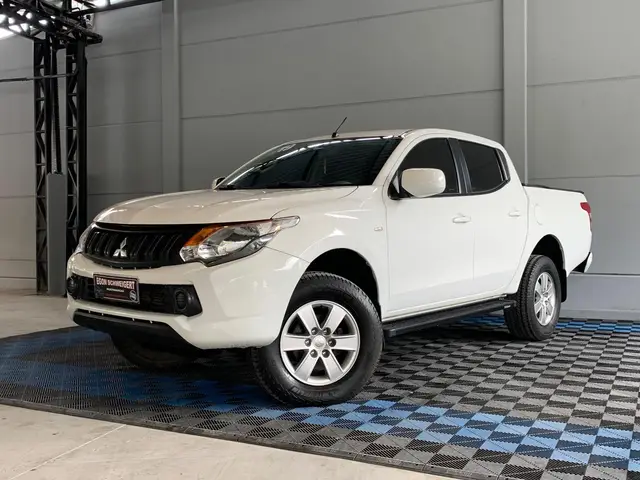Carro Mitsubishi L200 Triton Sport 2019 Sport 2.4 DID-H GL 4WD