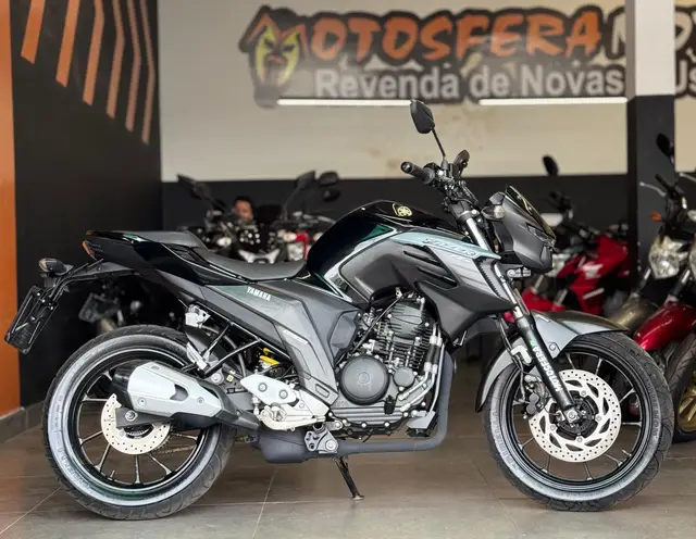 Moto Yamaha YS 250 Fazer 2023 ABS