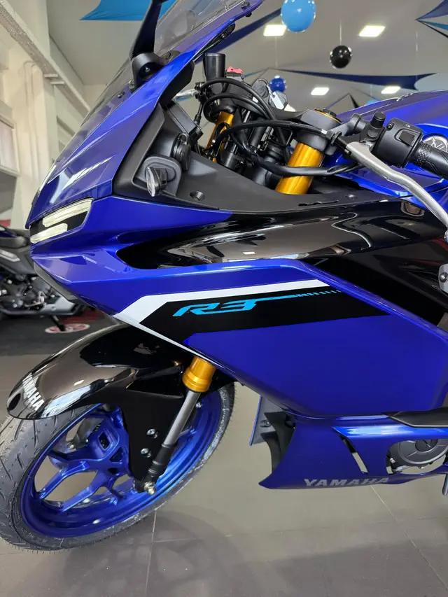 Moto Yamaha YZF R3 2026 Connected