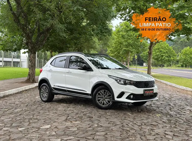 Carro Fiat Argo 2021 Trekking 1.3 (Flex)