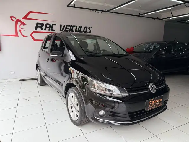 Carro Volkswagen Fox 2019 1.6 MSI Connect (Flex)