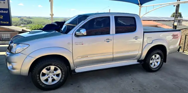 Carro Toyota Hilux Cabine Dupla 2011 Hilux SRV 4x4 3.0 (cab. dupla)