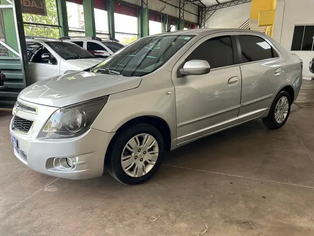 Carro Chevrolet Cobalt 2014 LTZ 1.8 8V (Flex)