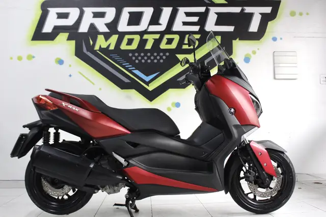 Moto Yamaha XMax 2022 250 (ABS)