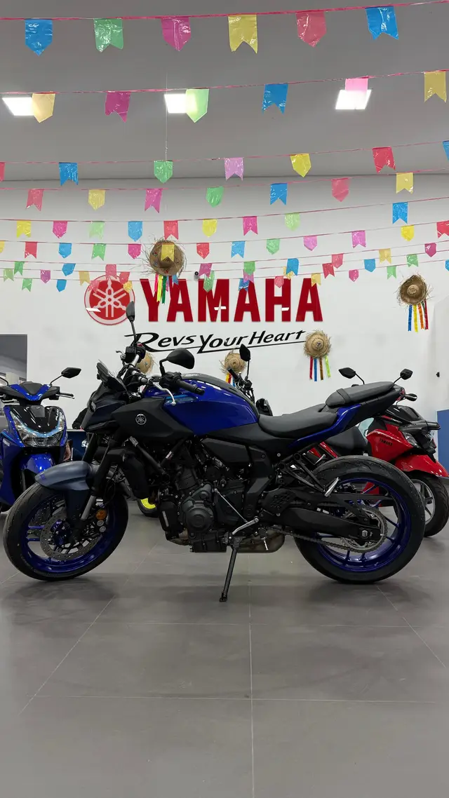 Moto Yamaha MT-07 2026 Connected