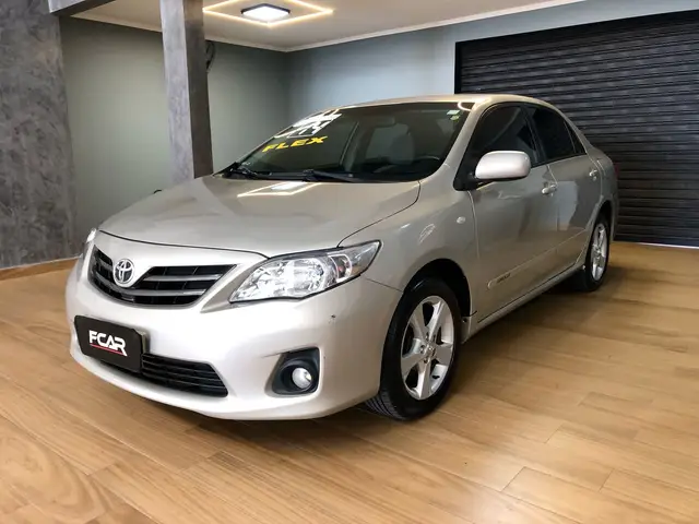 Carro Toyota Corolla 2014 Sedan 1.8 Dual VVT-i GLI (aut) (flex)