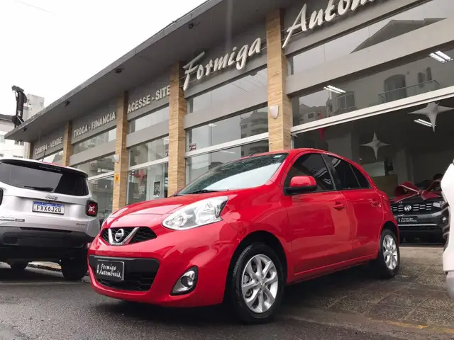 Carro Nissan March 2017 1.6 16V SV CVT (Flex)