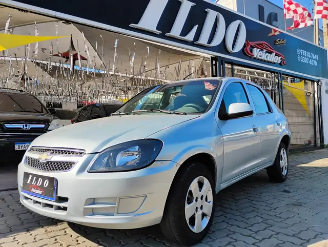Carro Chevrolet Prisma 2012 Maxx/ LT 1.4 (Flex)