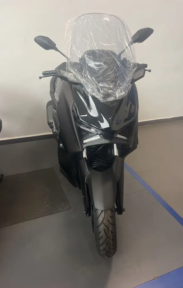Moto Yamaha XMax 2026 300 Connected