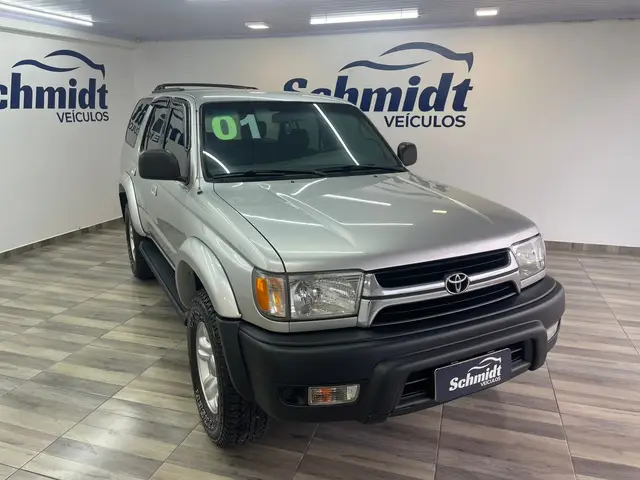 Carro Toyota Hilux SW4 2001 4x4 3.0 Turbo
