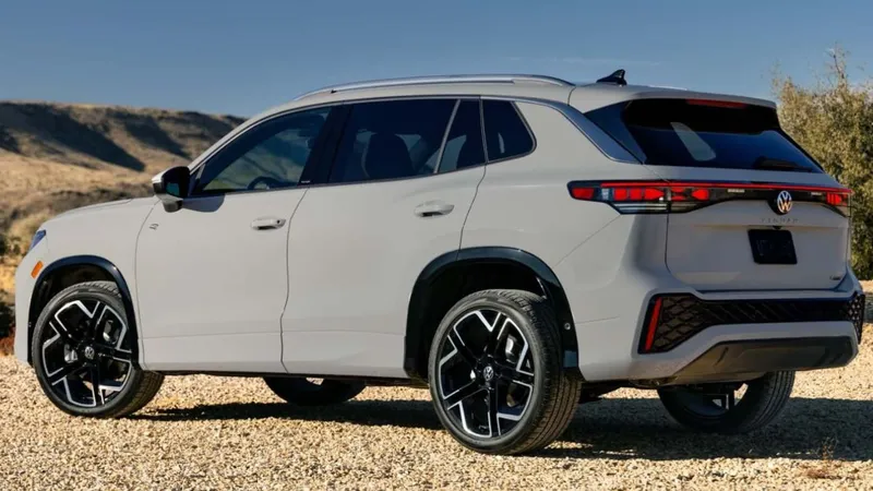 Novo VW Tiguan estreia na Argentina apenas com cinco lugares e motor de T-Cross