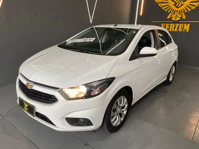 Carro Chevrolet Onix 2018 1.4 LT SPE/4 (Aut)