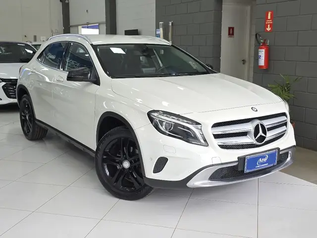 Carro Mercedes-Benz GLA 200 2017 GLA 200 1.6 Advance