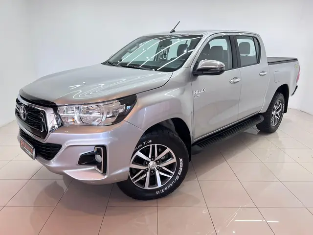 Carro Toyota Hilux Cabine Dupla 2020 Hilux 2.7 SRV CD 4x4 (Flex) (Aut)