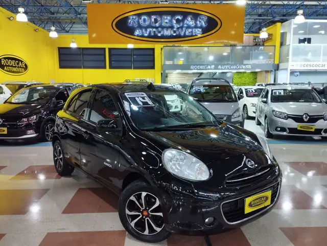 Carro Nissan March 2014 1.0 16V S (Flex)