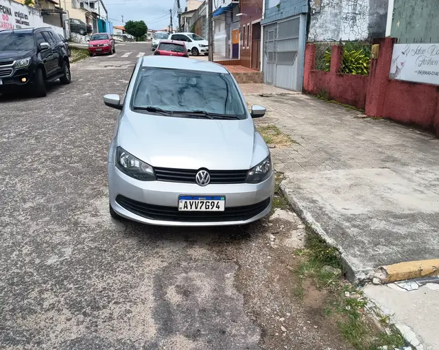 Carro Volkswagen Voyage 2015 1.6 VHT City (Flex)