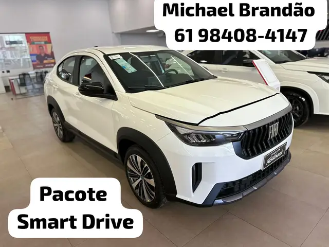 Carro Fiat Fastback 2026 Turbo 200