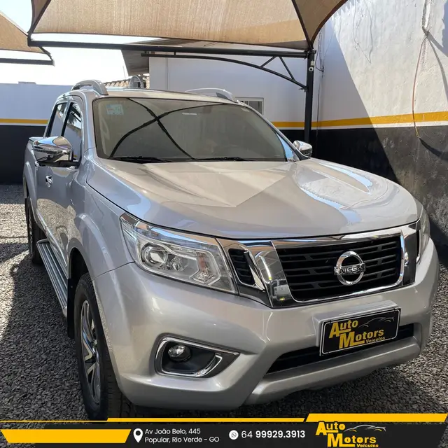 Carro Nissan Frontier 2021 2.3 TD CD LE 4x4 (Aut)