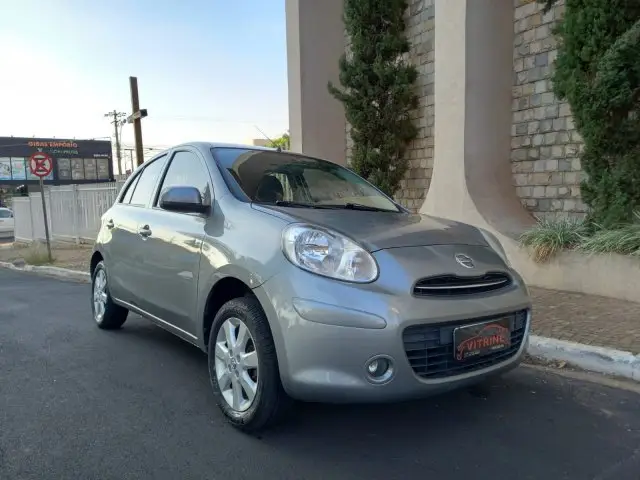 Carro Nissan March 2013 1.6 16V S (Flex)