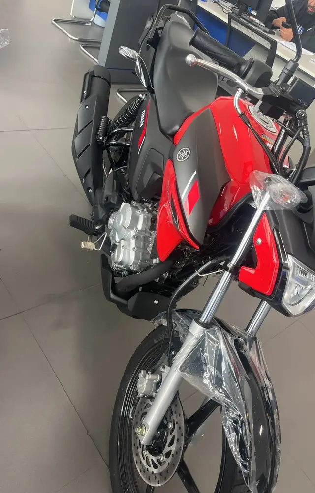 Moto Yamaha YBR 150 Factor 2025 ED