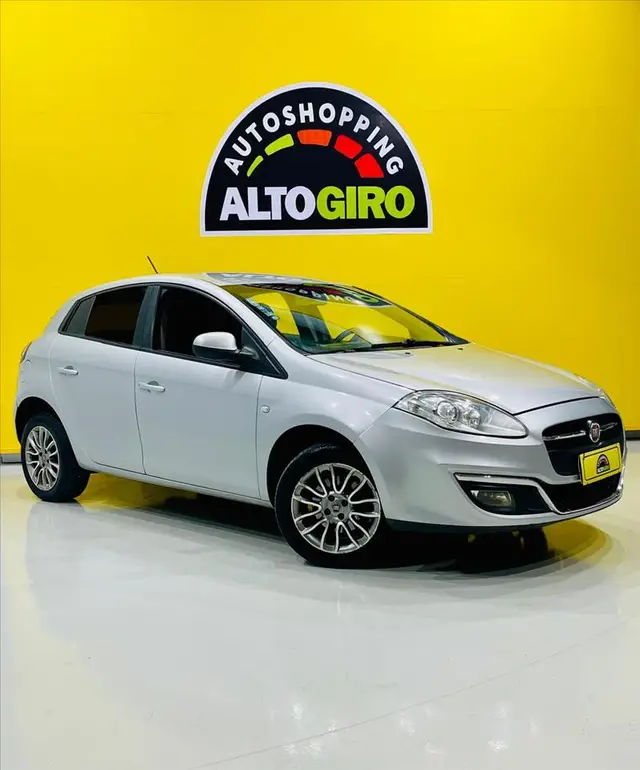 Carro Fiat Bravo 2016 Essence 1.8 16V Dualogic (Flex)