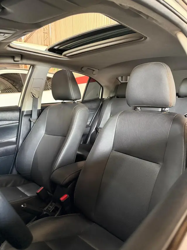 Carro Toyota Yaris Sedan 2019 1.5 XLS CVT (Flex)