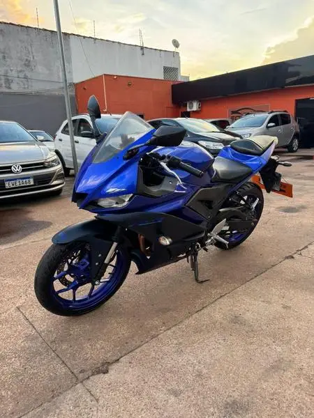 Moto Yamaha YZF R3 2023 ABS