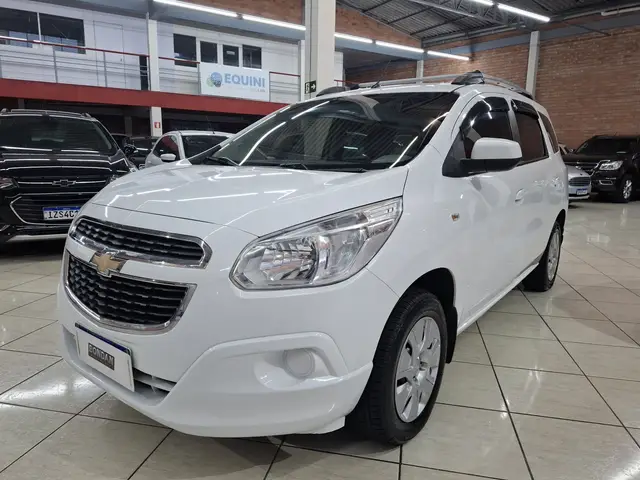 Carro Chevrolet Spin 2013 LT 5S 1.8 (Flex)