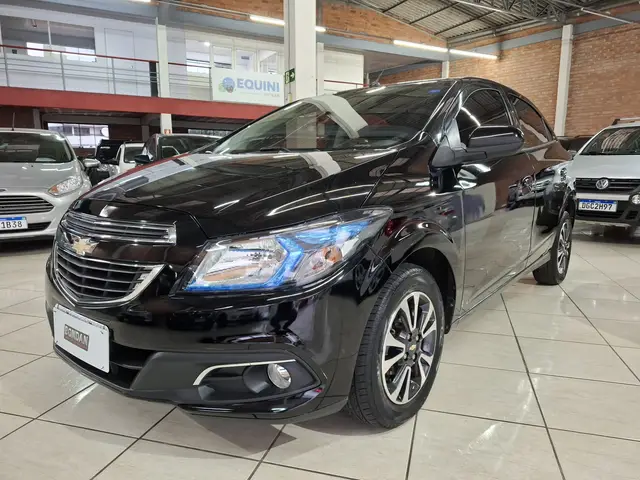Carro Chevrolet Onix 2015 1.4 LTZ SPE/4
