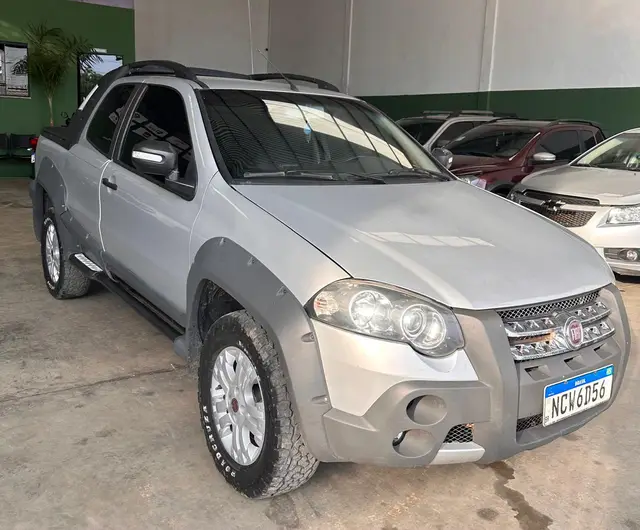 Carro Fiat Strada 2012 Adventure 1.8 16V Dualogic (Flex) (Cabine Dupla)