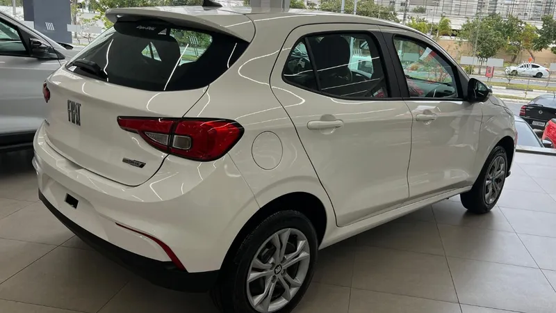 Fiat Argo Drive 1.0 2026: detalhes em 58 fotos exclusivas do hatch