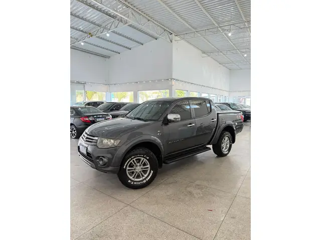 Carro Mitsubishi L200 Triton Sport 2015 3.5 V6 HPE 4WD (Flex) (Aut)