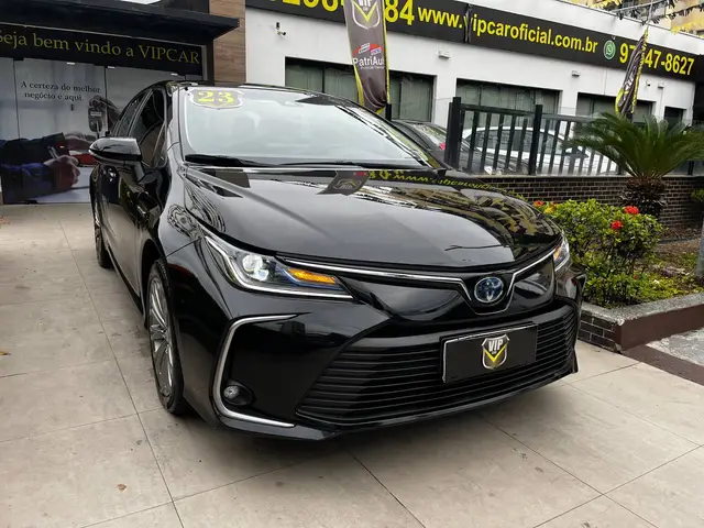 Carro Toyota Corolla 2023 Altis Hybrid 1.8 Flex