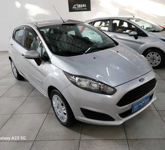 Carro Ford New Fiesta Hatch 2015 New Fiesta S 1.5 16V