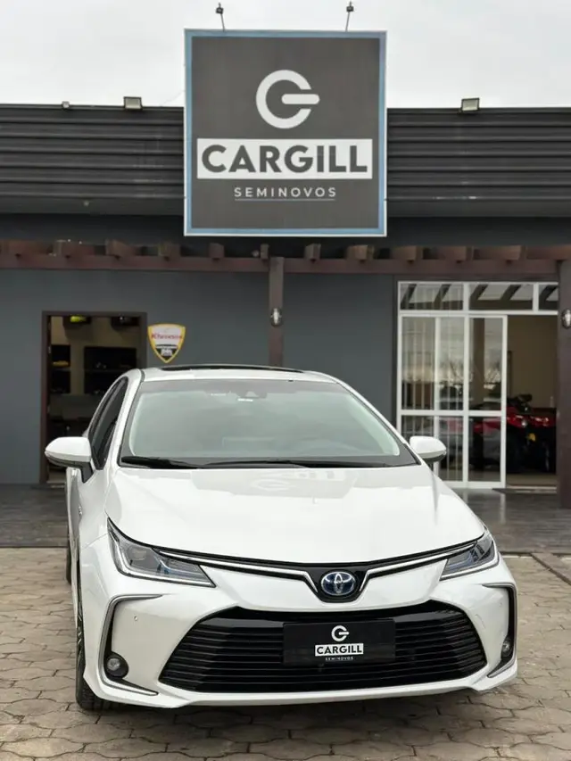 Carro Toyota Corolla 2023 Altis Hybrid Premium 1.8 Flex