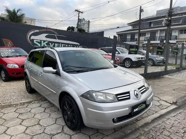 Carro Renault Megane Grand Tour 2012 Mégane Grand Tour Dynamique 1.6 16V (flex)