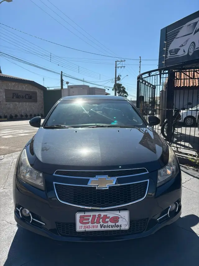 Carro Chevrolet Cruze Sport6 2014 LT 1.8 16V Ecotec (Flex)