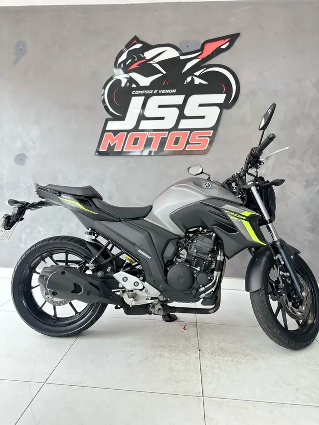 Moto Yamaha YS 250 Fazer 2024 ABS