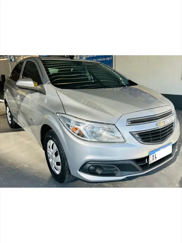 Carro Chevrolet Onix 2013 1.0 LT SPE/4