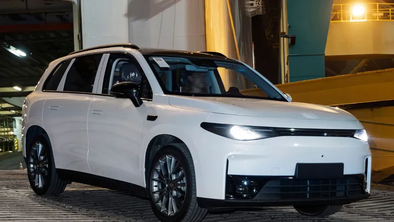 Marca chinesa da Stellantis planeja fabricar carros no Brasil