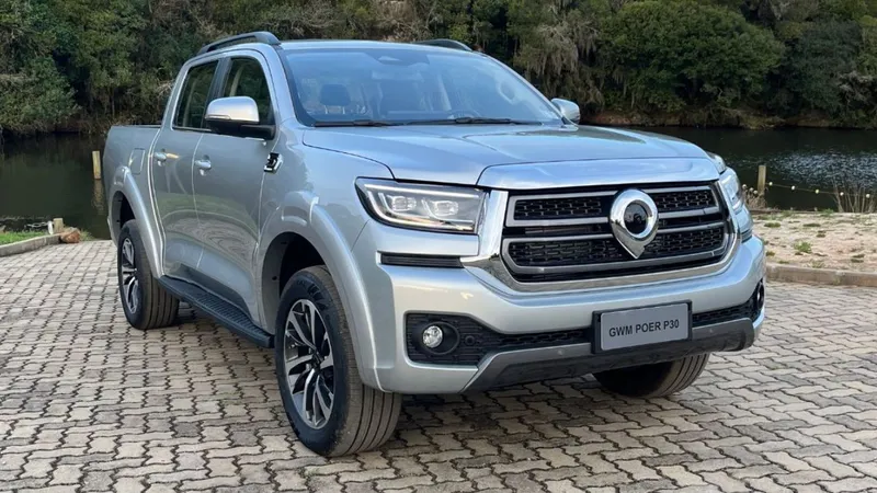 GWM Poer vende em 2 semanas mais que BYD Shark em 2025