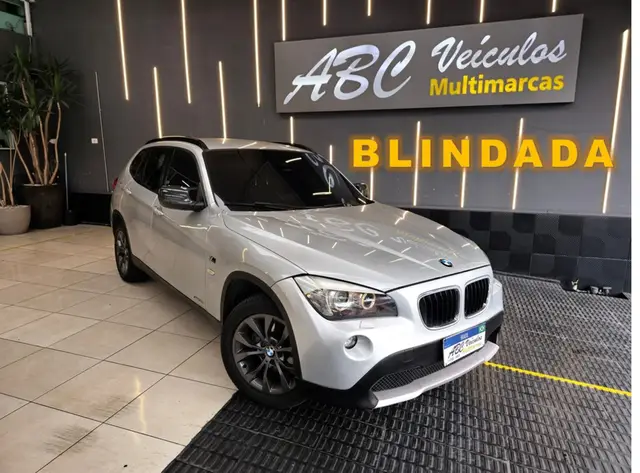 Carro BMW X1 2012 2.0 16V sDrive18i