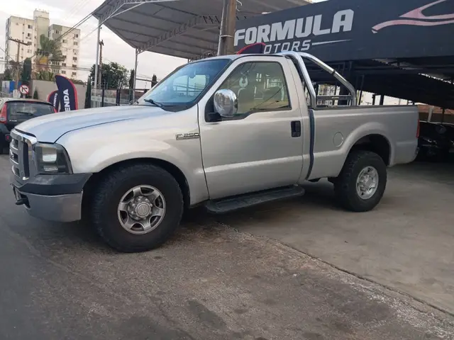 Carro Ford F-250 2000 F250 XLT 4.2 Turbo (Cab Simples)