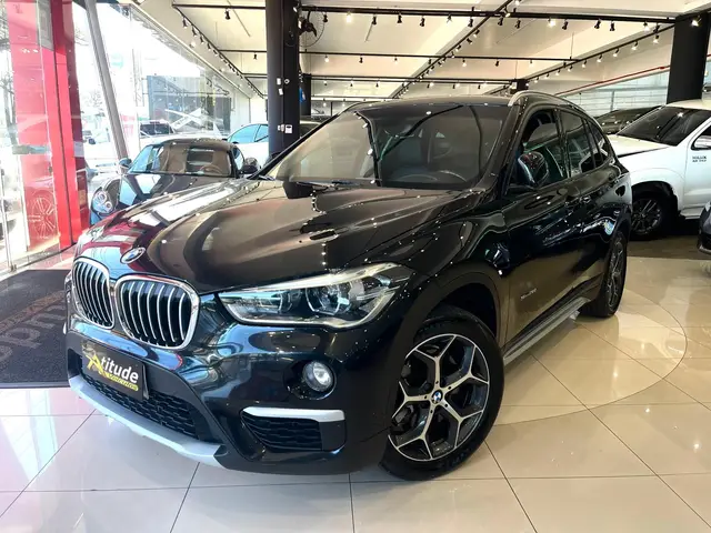 Carro BMW X1 2018 2.0 sDrive20i X-Line ActiveFlex