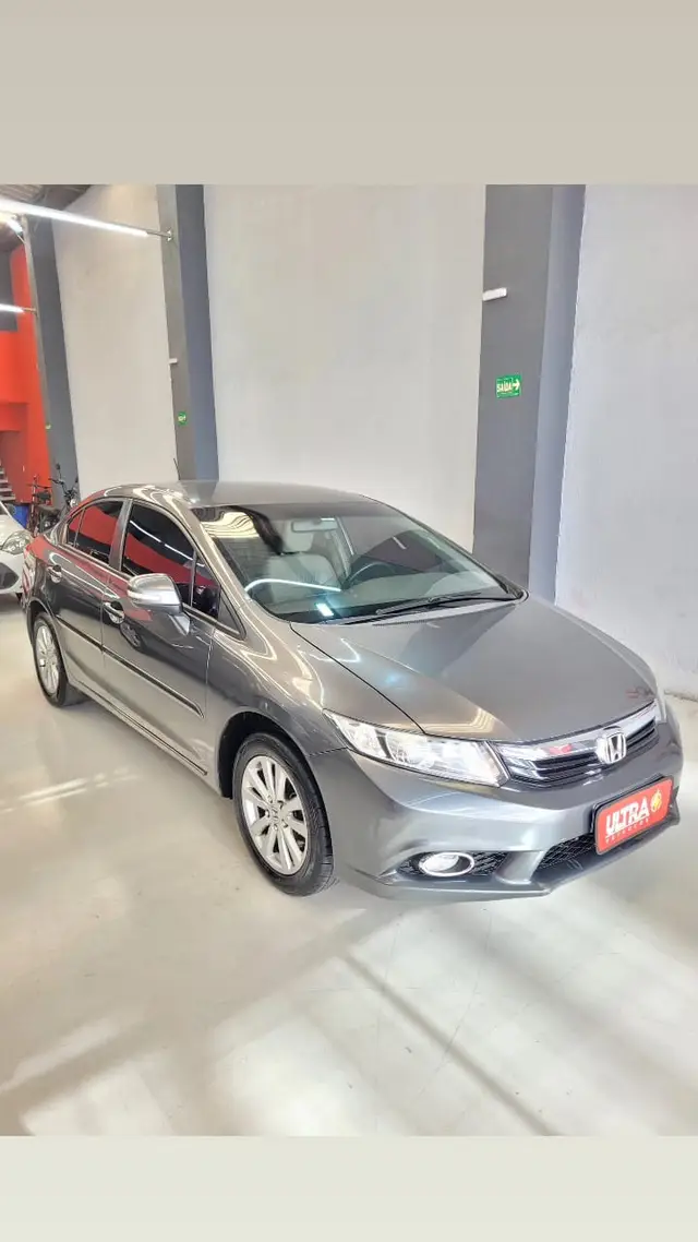 Carro Honda Civic 2014 New  LXR 2.0 i-VTEC (Aut) (Flex)