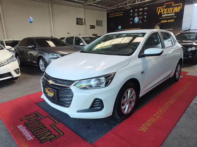 Carro Chevrolet Onix 2021 LT 1.0 II (Flex)