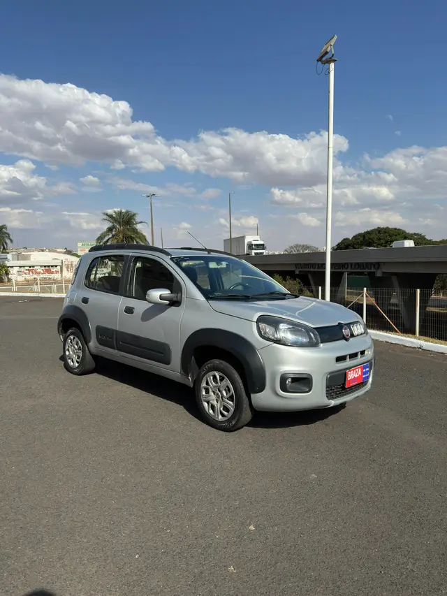Carro Fiat Uno 2016 Way 1.0 8V (Flex) 4p