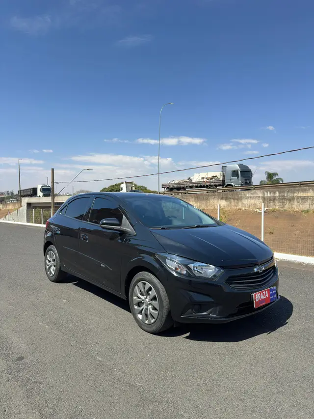 Carro Chevrolet Joy 2021 1.0 8V Black Edition (Flex)