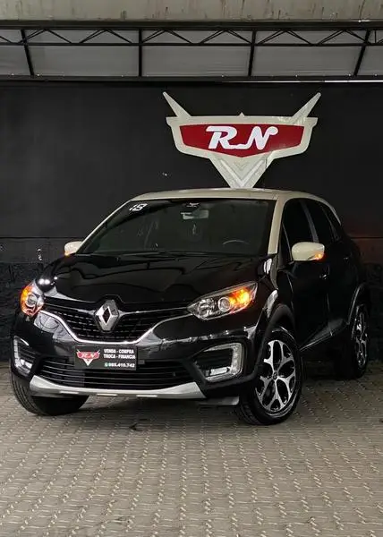 Carro Renault Captur 2018 Intense 1.6 16v SCe CVT (Flex)